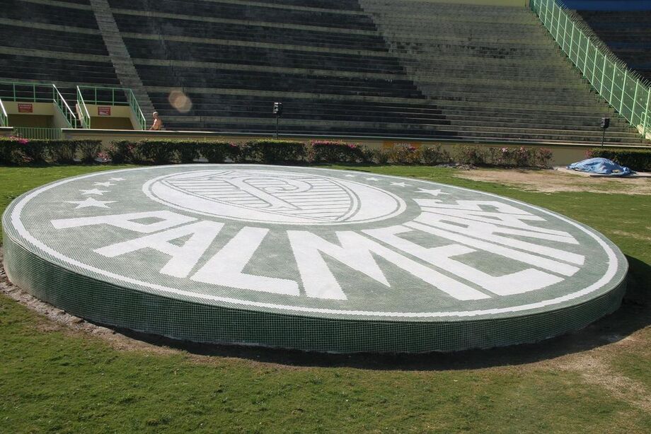 O posicionamento sobre o tema se deu através de um comunicado oficial assinado pelo presidente do Palmeiras, Maurício Galiotte.