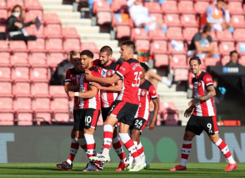 Com um golaço de Che Adams, quase do meio de campo, o Southampton aproveitou para vencer um aparente desmotivado Manchester City, neste domingo, em jogo válido pela 33.ª rodada do Campeonato Inglês