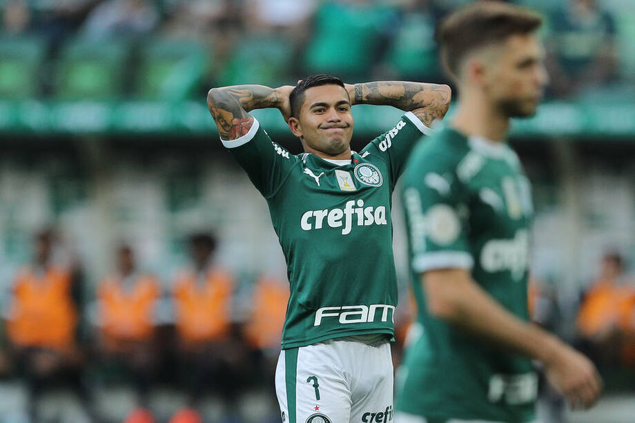 A primeira opção é que Dudu vá por empréstimo de um ano para o time do Catar pelo valor de 7 milhões de euros (R$ 42 milhões).