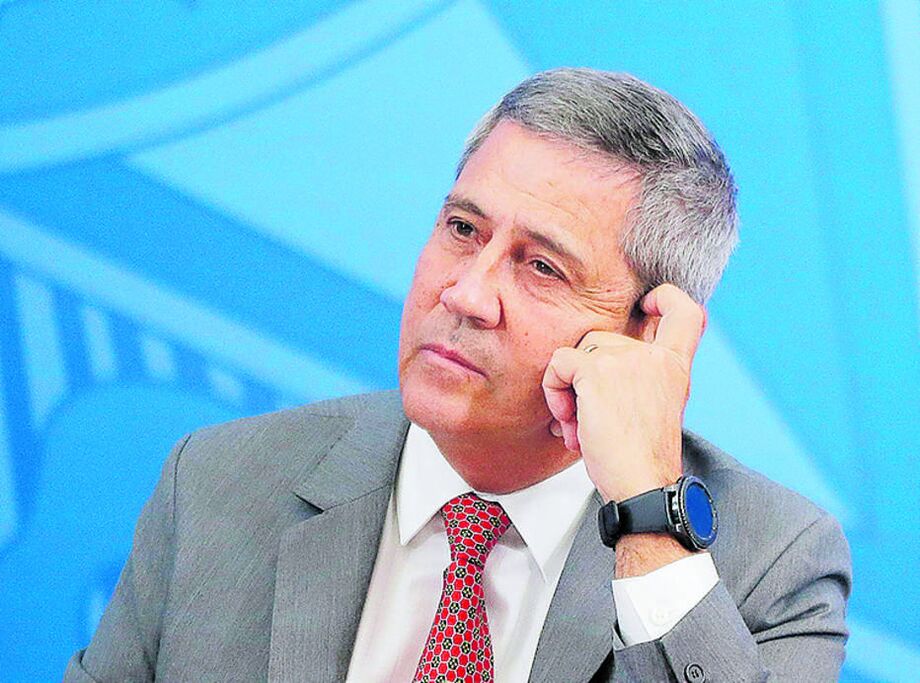 Políticos apelam a Braga Neto contra o fim da estatal.