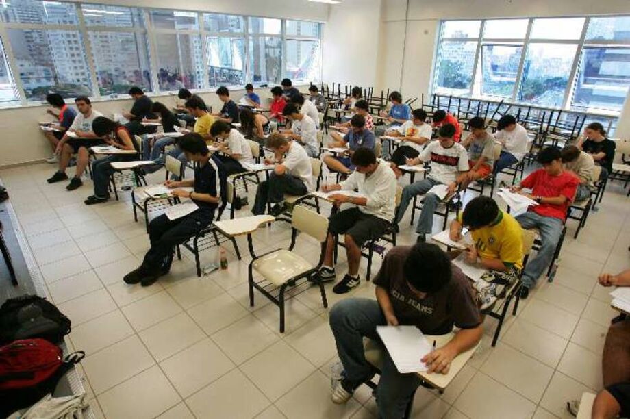 A instituição não pode se recusar a responder o pedido de negociação