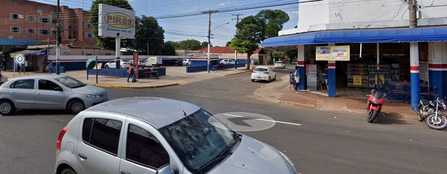 O estacionamento do supermercado foi palco da agressão ao ex-marido