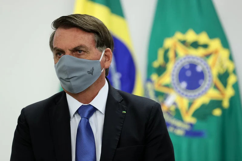 O presidente Jair Bolsonaro anunciou ontem (7) que seu exame para corona vírus deu positivo