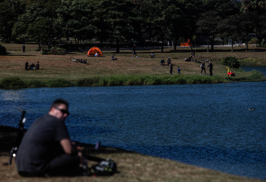 Segundo a gestão municipal, o exame sorológico utilizado na pesquisa avalia a presença de anticorpos para a covid-19 em usuários cadastrados em unidades de saúde da capital paulista