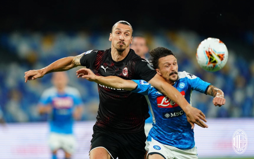 Napoli e Milan empataram por 2 a 2