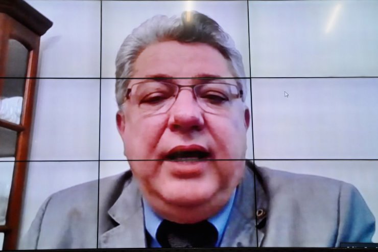 Uma das propostas compila oito leis em apenas uma