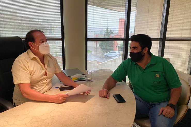 Gerson recebe o presidente da APAE de Sidrolândia, Felipe Feitosa