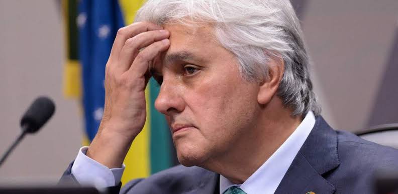 Ex-senador Delcídio do Amaral está com covid-19