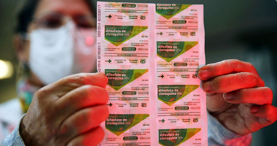 Segundo o documento, cabe às secretarias municipais de saúde solicitar o quantitativo de cloroquina 150mg e hidroxicloroquina 400 mg para a Assistência Farmacêutica Estadual entre os dias 20 e 30 de cada mês que antecedem a distribuição