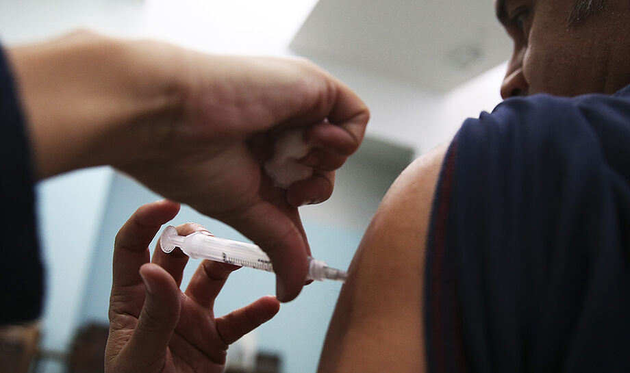 Aberta a toda a população de Campo Grande desde o início do mês, a vacina contra influenza está disponível em todas as unidades de saúde da Capital