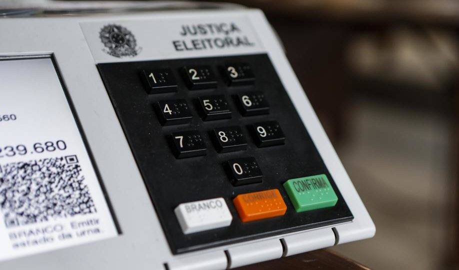 Por causa da pandemia da covid-19, as eleições municipais de 2020 foram adiadas de outubro para novembro