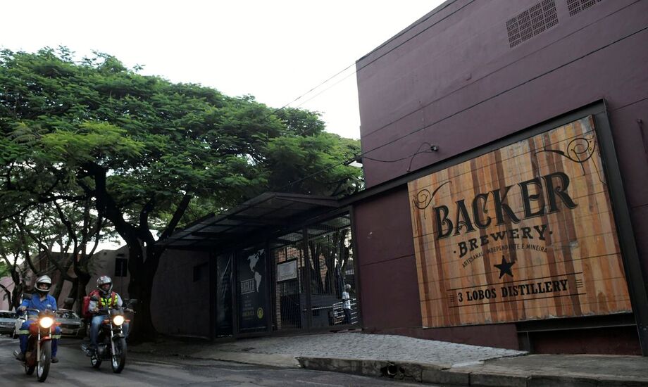 Morreu ontem (15), em Belo Horizonte (MG), mais uma pessoa intoxicada pela ingestão de cervejas da marca Backer