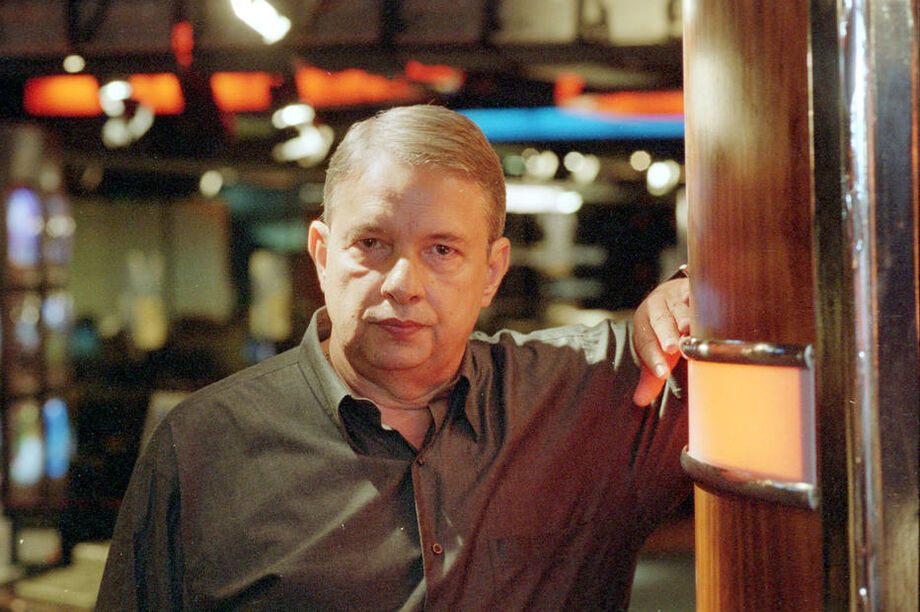 Desde 1973, o jornalista estava à frente do jornal O Pulo do Gato, um dos programas de maior audiência do rádio brasileiro.