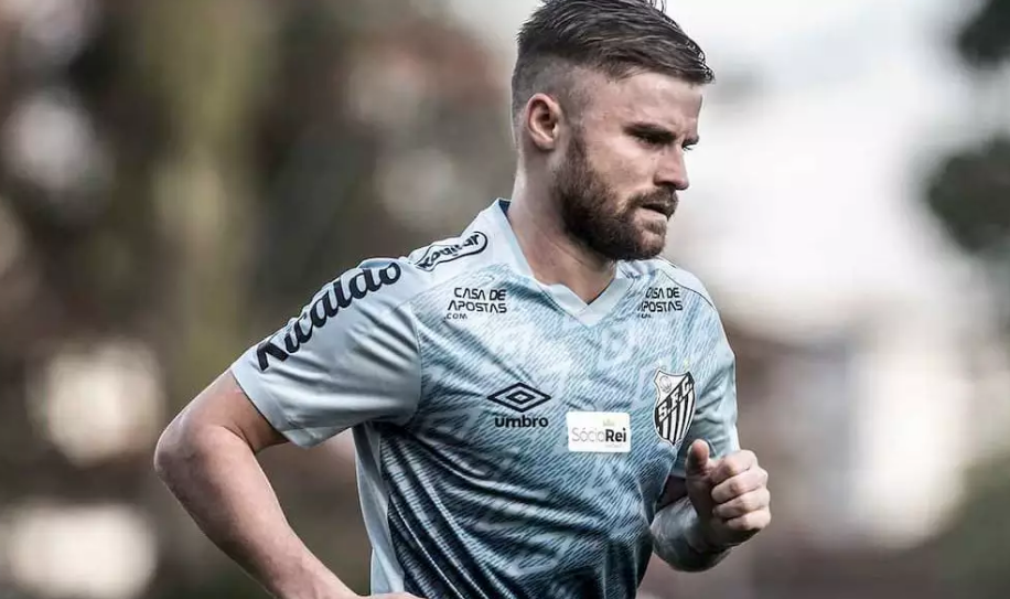 Assim como Everson, Eduardo Sasha também pode ter o Atlético-MG como destino.