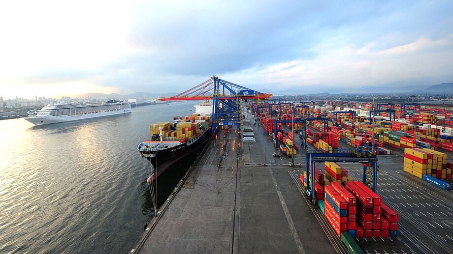 A balança comercial brasileira registrou superávit comercial de US$ 1,759 bilhão na terceira semana de julho (de 13 a 19)