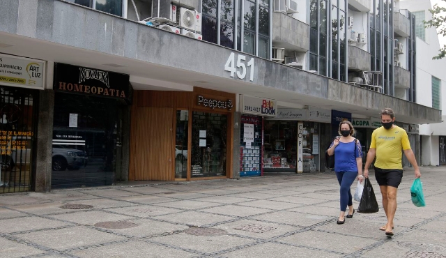 O preço dos manufaturados nos Estados Unidos aumentou 7,4%.