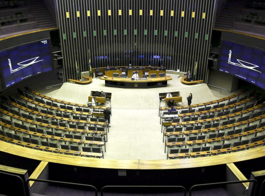 O projeto, por ter sido modificado, retornará para a análise dos senadores