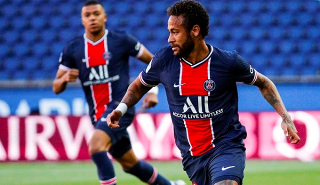 Jogador Neymar