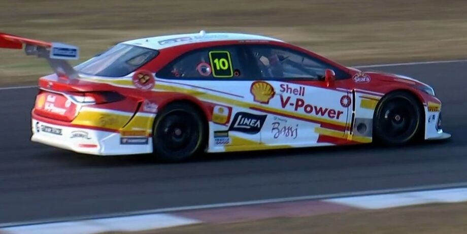 Ricardo Zonta fez a pole em Goiânia, na estreia da Stock Car