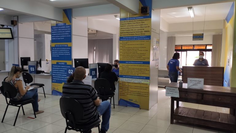 A pandemia da Covid-19 culminou em uma série de situações entre as quais a Agência Municipal de Habitação e Assuntos Fundiários (AMHASF) se viu obrigada a ajustar o horário, a fim de não comprometer o atendimento à população