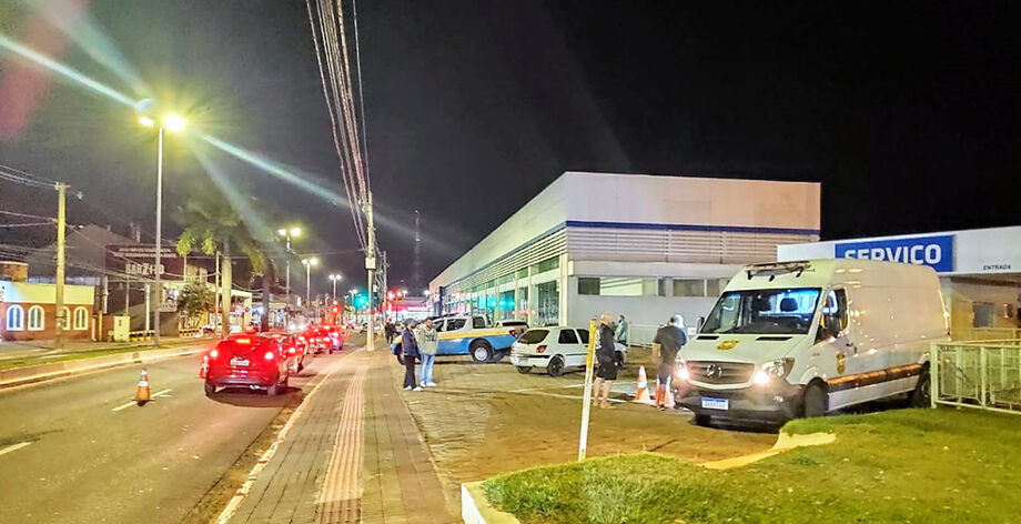 No último sábado (25) na Avenida Eduardo Elias Zahran, no Jardim TV Morena em Campo Grande, foram realizados 330 testes de alcoolemia