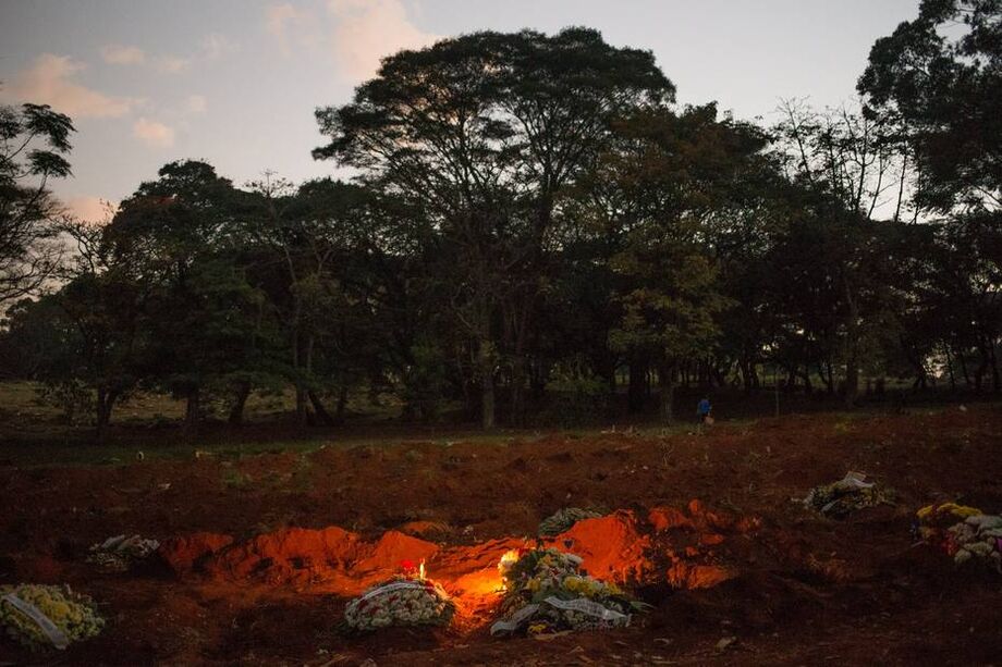 Brasil atinge a marca de 90 mil mortos por coronavírus