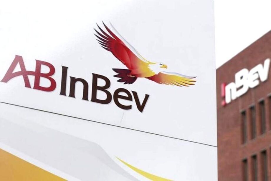Por volta das 6h55, a ação da AB InBev saltava 5% na Bolsa de Bruxelas