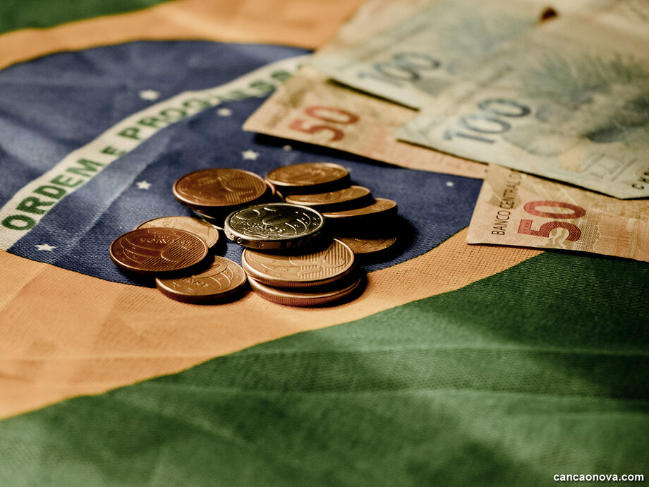 Apesar de ter recuado por três meses consecutivos, o indicador permanece 48,6 pontos acima do patamar de fevereiro, de 115,1 pontos
