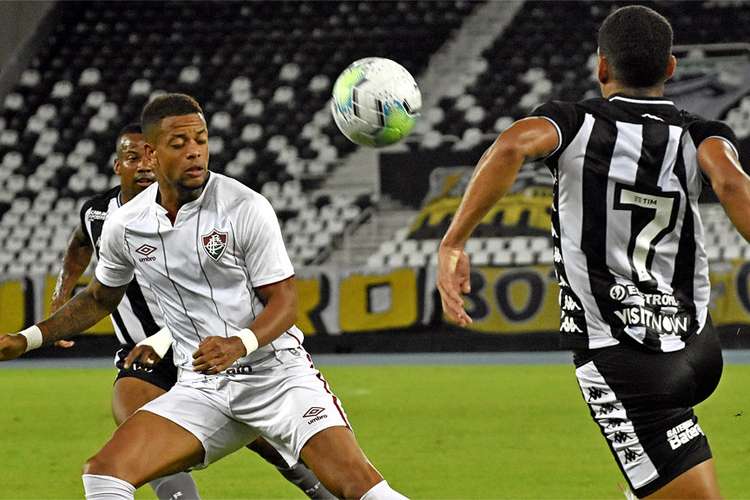 Duelo entre Botafogo e Fluminense terminou empatado por 1 a 1