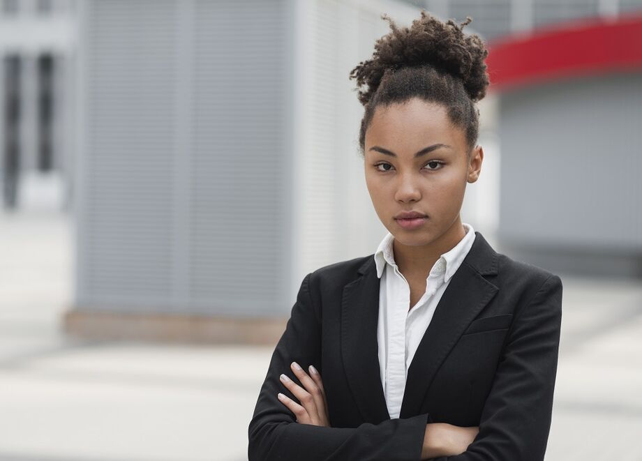 De acordo com o Sebrae, a dificuldade enfrentada pelas mulheres negras para manter suas atividades é explicada, em parte, pelo fato de que os seus negócios só conseguem operar de forma presencial (27%).