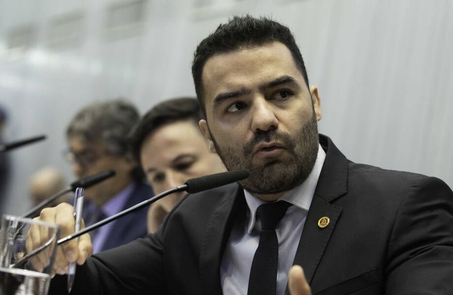 Arthur do Val diz que já foi condenado a pagar R$ 200 mil de indenizações