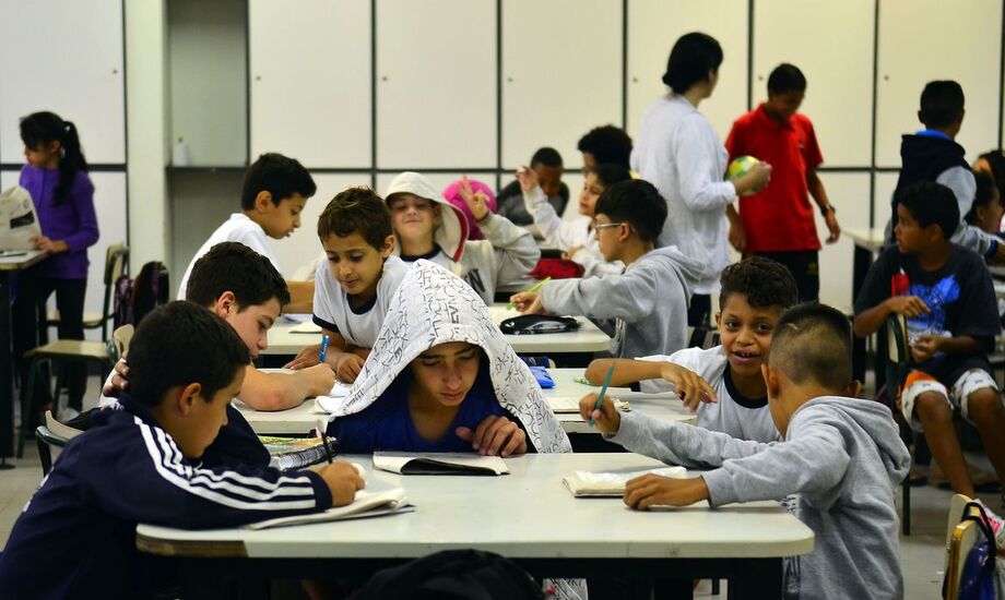A Justiça do Trabalho autorizou o retorno das aulas presenciais nas escolas da rede privada do Distrito Federal