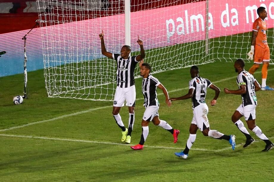 Ceará vence o Bahia e conquista a Copa do Nordeste