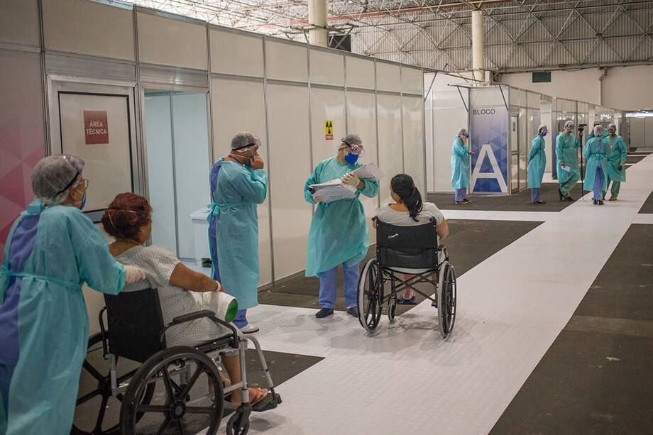 Hospital de campanha no Anhembi, em São Paulo
