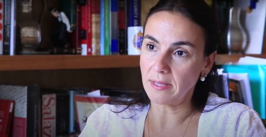 A mesma edição do Diário Oficial também traz a exoneração de Maria Fernanda Nogueira Bittencourt do cargo de adjunta da Secretaria Executiva do MEC.