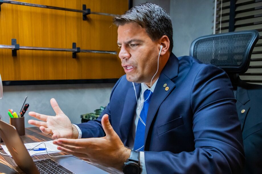 O deputado estadual Capitão Contar
