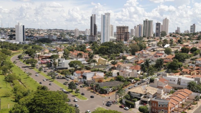 As temperaturas em Campo Grande poderão atingir mínima de 19°C e máxima de 32°C.