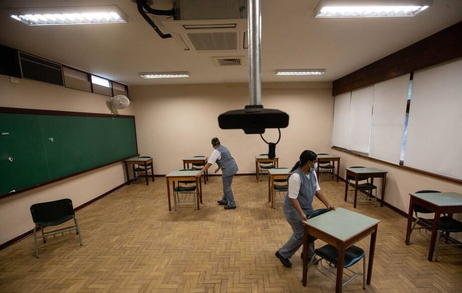 Segundo dados do governo do Estado de São Paulo, são 12,3 milhões de alunos da educação infantil até o sistema profissionalizante e mais de 1 milhão de professores