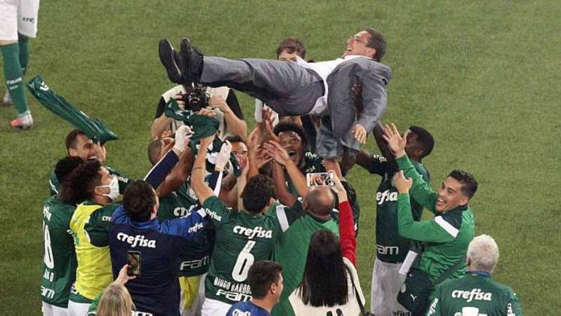 Luxemburgo é campeão mais uma vez pelo Palmeiras