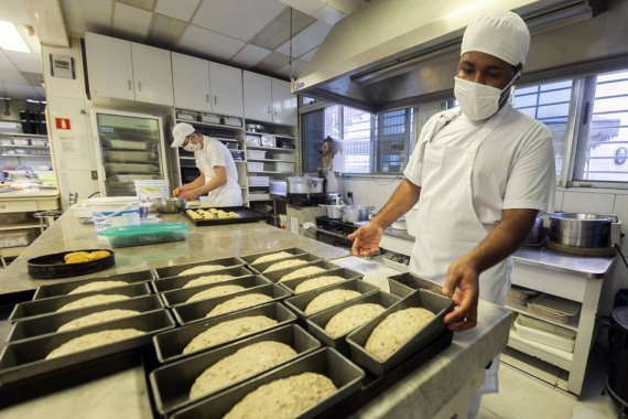 A consultoria “Indústria Segura” tem duração de 10 horas, é gratuita para micro e pequenas indústrias, por meio do programa Sebraetec.