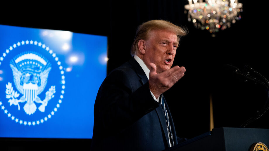 O presidente dos Estados Unidos, Donald Trump, cobrou uma investigação para apurar as causas da explosão no porto de Beirute na última terça-feira (4).