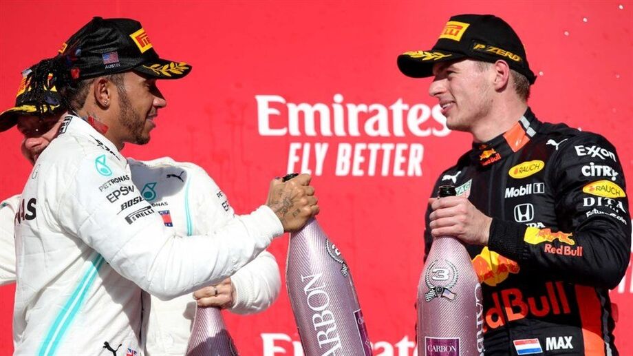 Lewis Hamilton e Max Verstappen