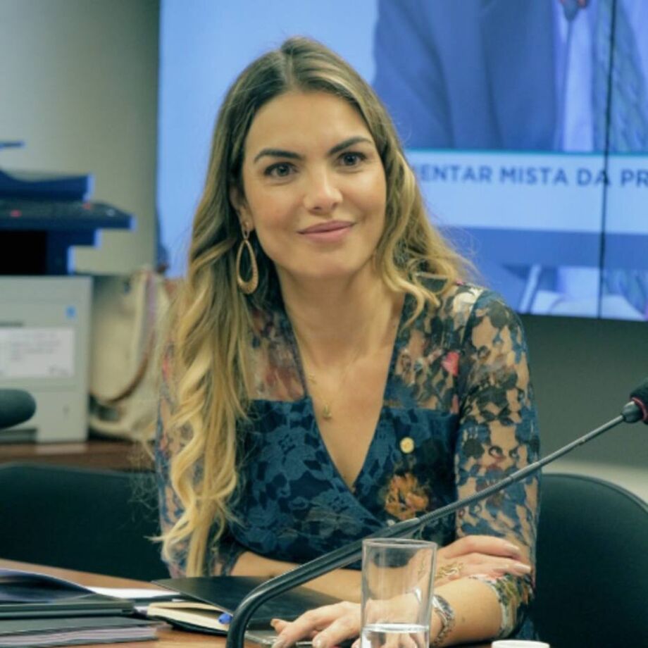 Deputada Paula Belmonte