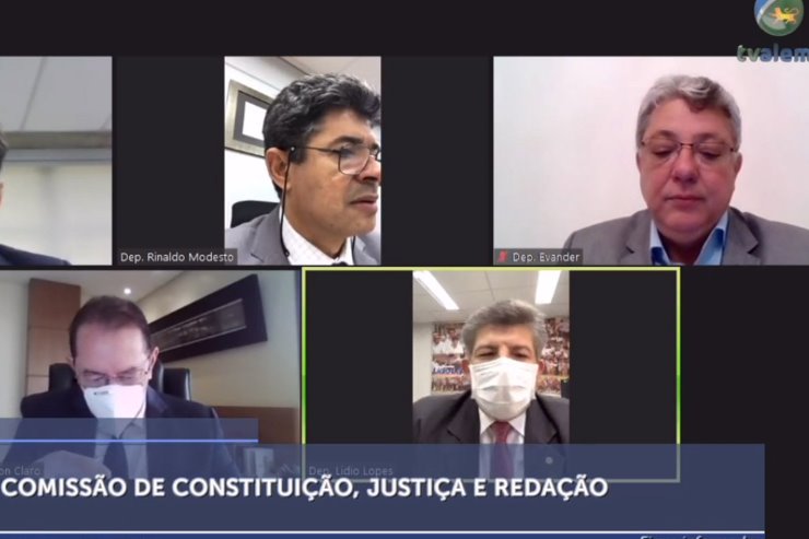 A reunião foi on-line