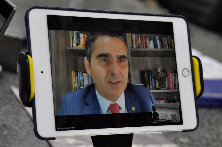 A moção de congratulação ao projeto Médicos pela Vida Brasil foi iniciativa do deputado Herculano Borges