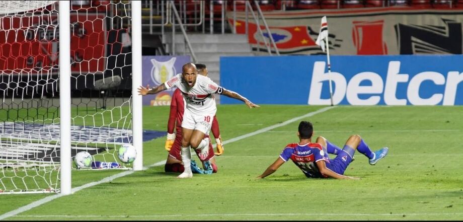 São Paulo derrota o Fortaleza de Rogério Ceni em sua estreia no Brasileirão