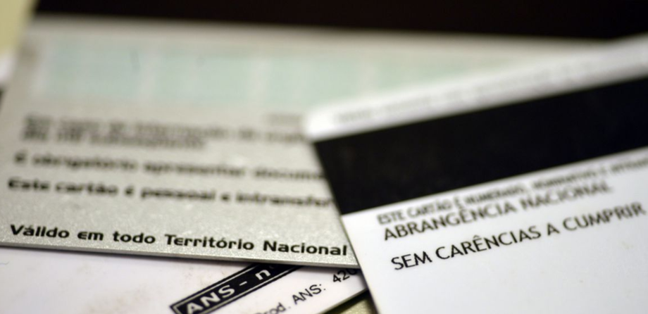 Planos de saúde vão cobrir exames para detecção do novo coronavírus