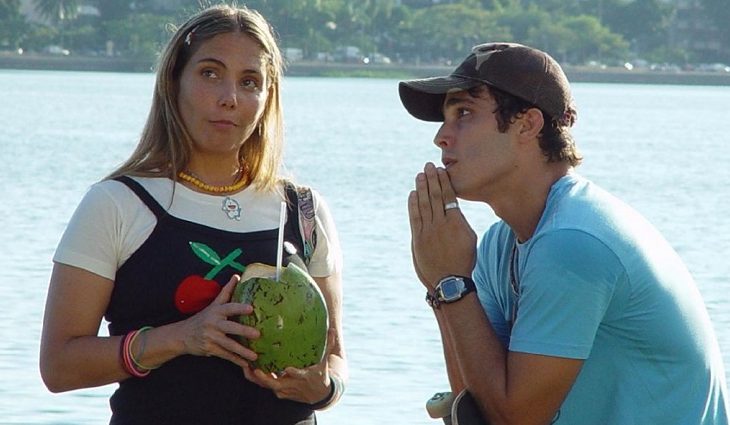 “Diário de Tati” (Brasil/2012/90min/comédia/Livre) com direção de Mauro Farias, conta a história de Tati (Heloísa Périssé) que escreve tudo no seu diário.