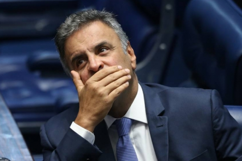 A defesa de Aécio alegou ao Supremo no início do mês que não obteve cópia das mídias anexadas ao inquérito, cerceando seu direito de defesa.