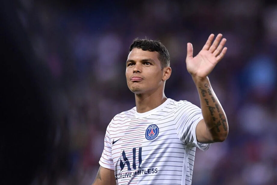 Thiago Silva se despede e Marquinhos lamenta saída do ídolo sem o título europeu